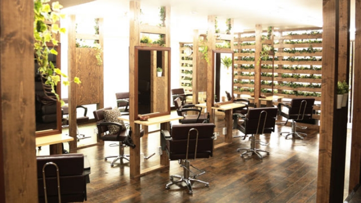 美容室 clover 新小岩店（クローバー）